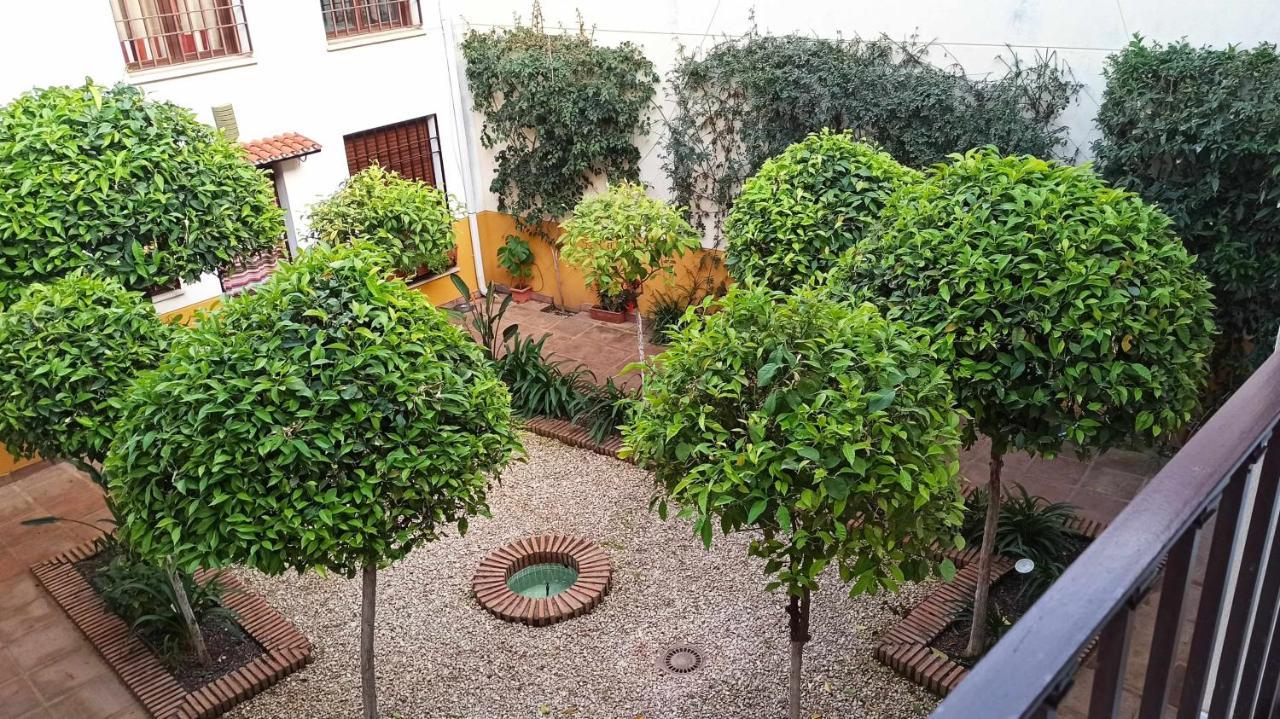 Apartamento La Pequeña Escalera Mezquita Catedral Córdoba Exterior foto